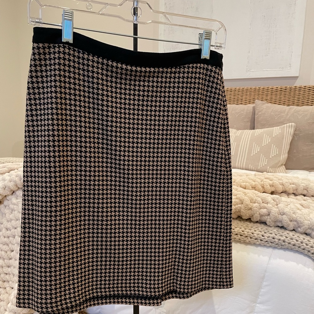 Ann Taylor Skirt